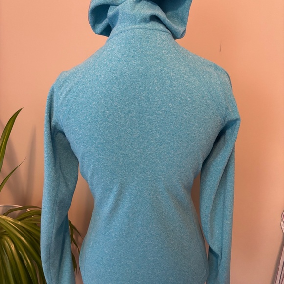 Ladies North Face jacket - Picture 2 of 3